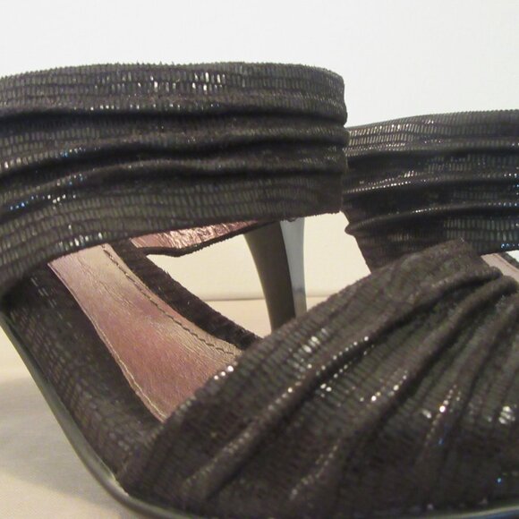 NEW Sofft Heels, European Quality Design, Leather Top/Sole - Picture 5 of 11